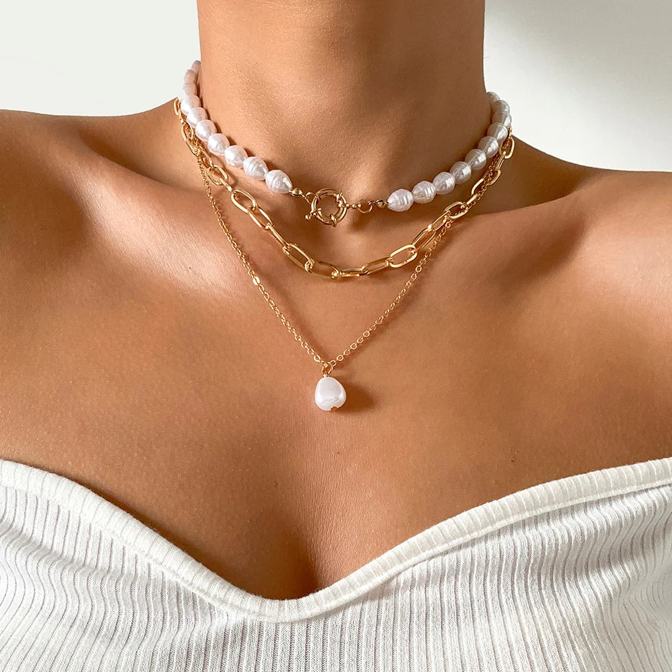 Vintage Baroque Pearl Pendant Necklaces