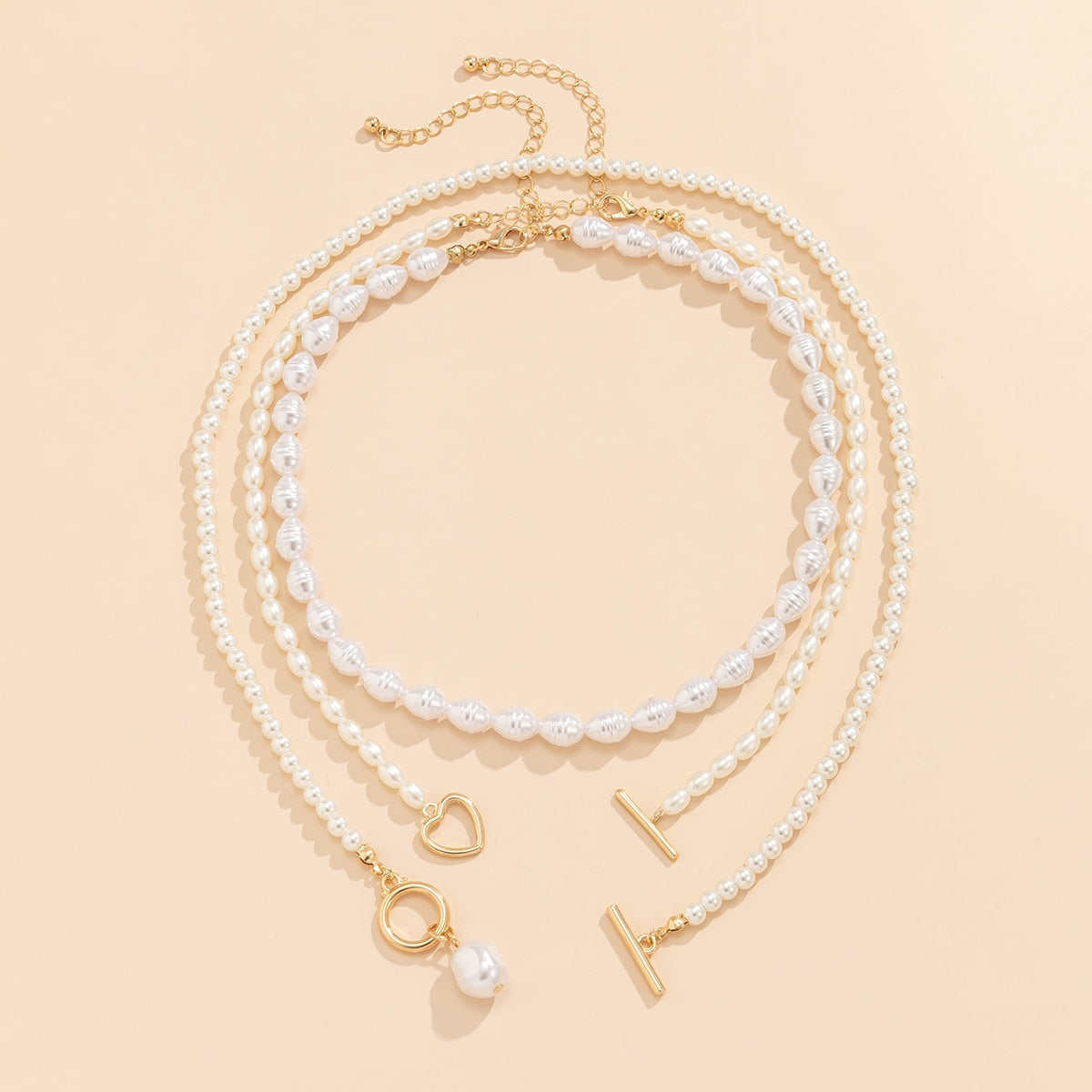 Hund Baroque Pearl Pendant Necklace